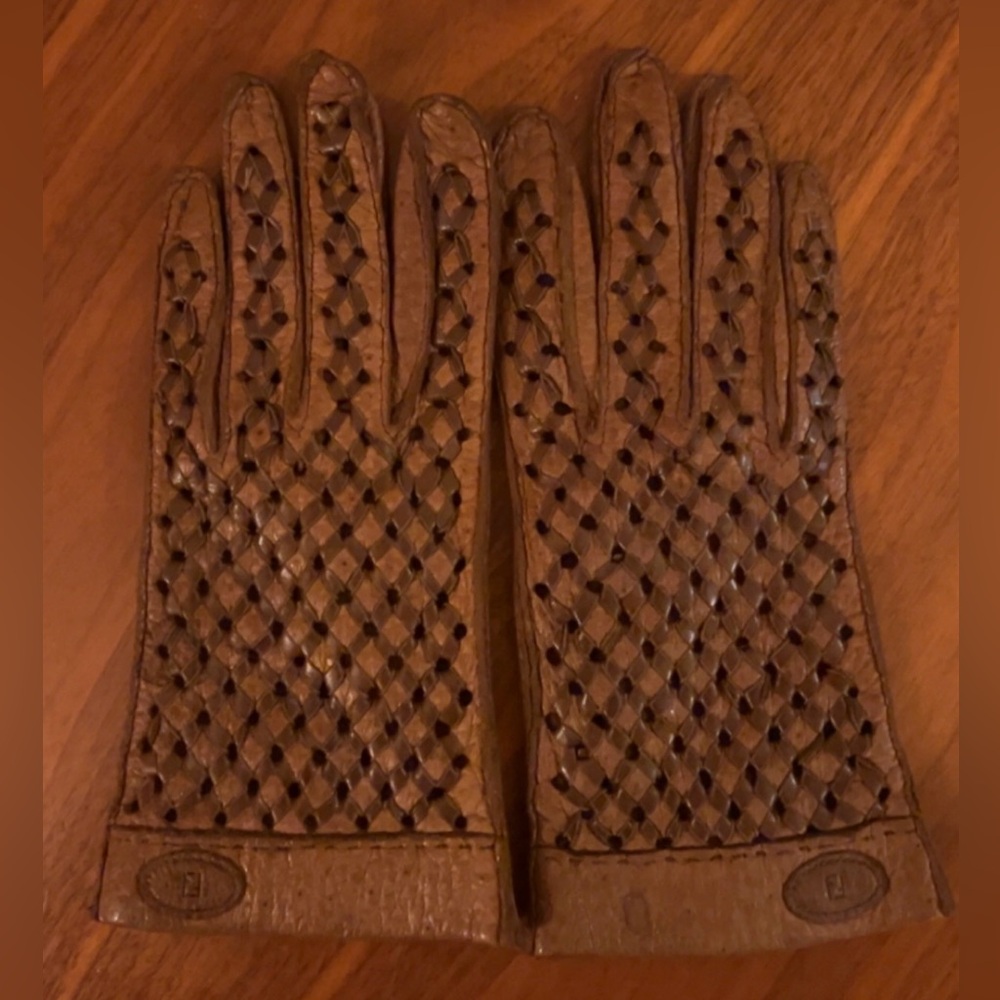 Vintage Fendi Brown Leather Woven Gloves